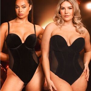 Scantilly Icon Plunge Strapless Multiway Velvet Bodysuit